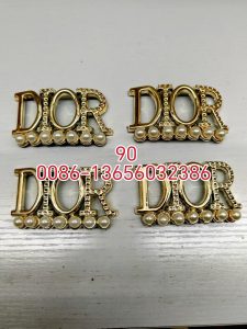 PLASTIC BUCKLE