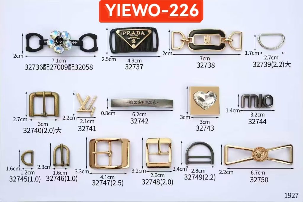 BUCKLE