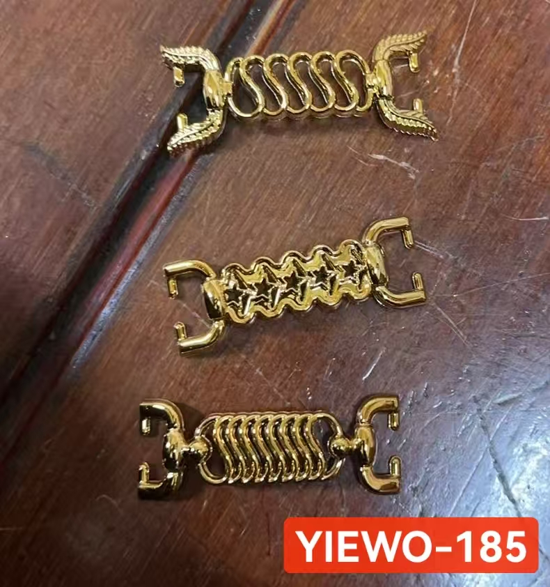 BUCKLE