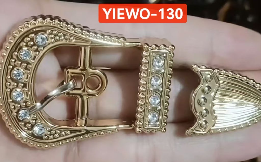 BUCKLE